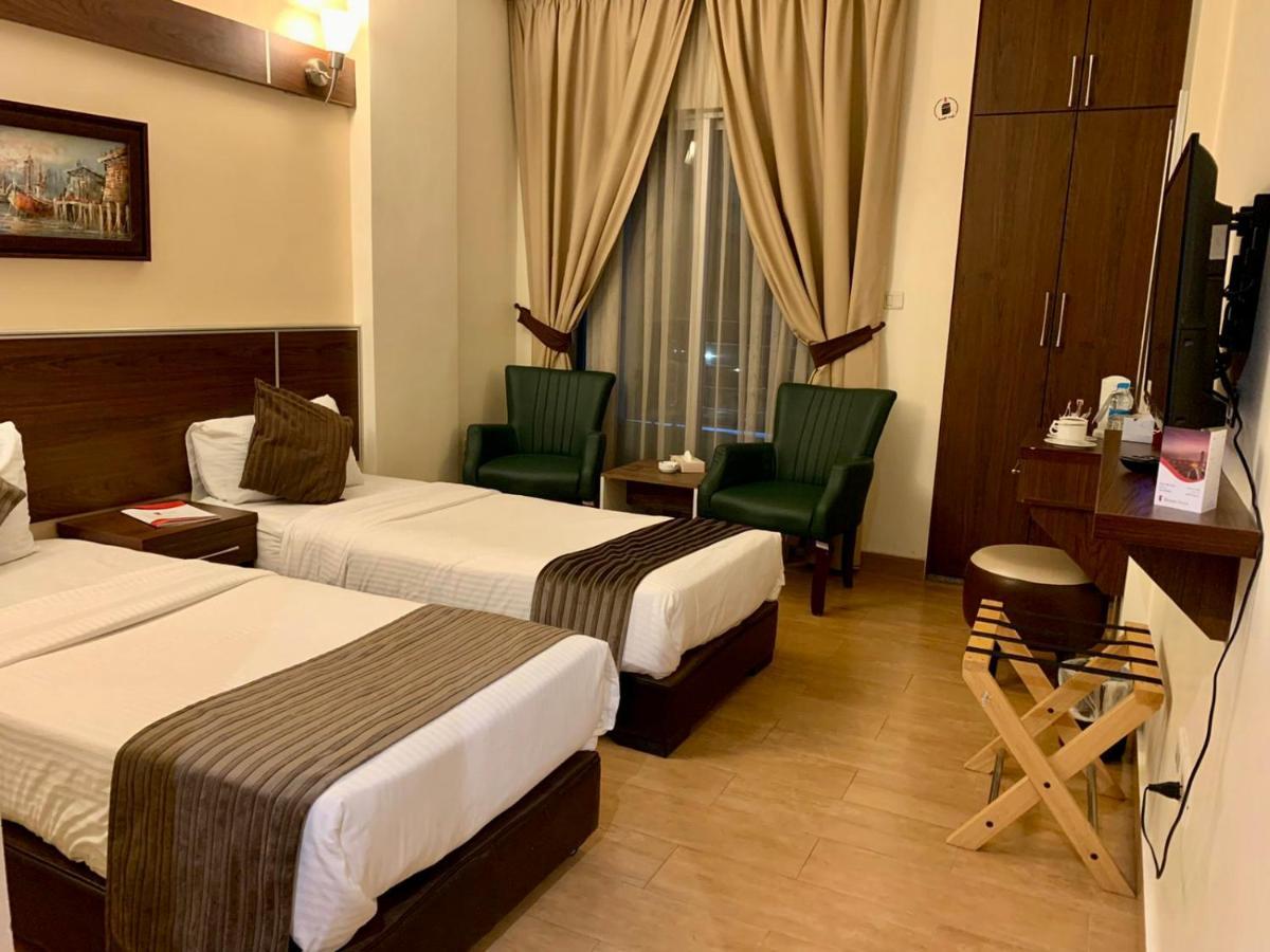 Ream Hotel Амман Екстер'єр фото