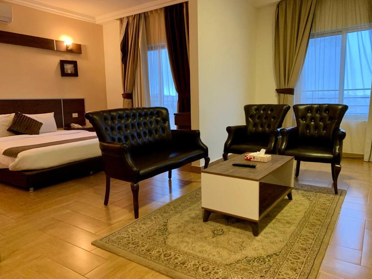 Ream Hotel Амман Екстер'єр фото