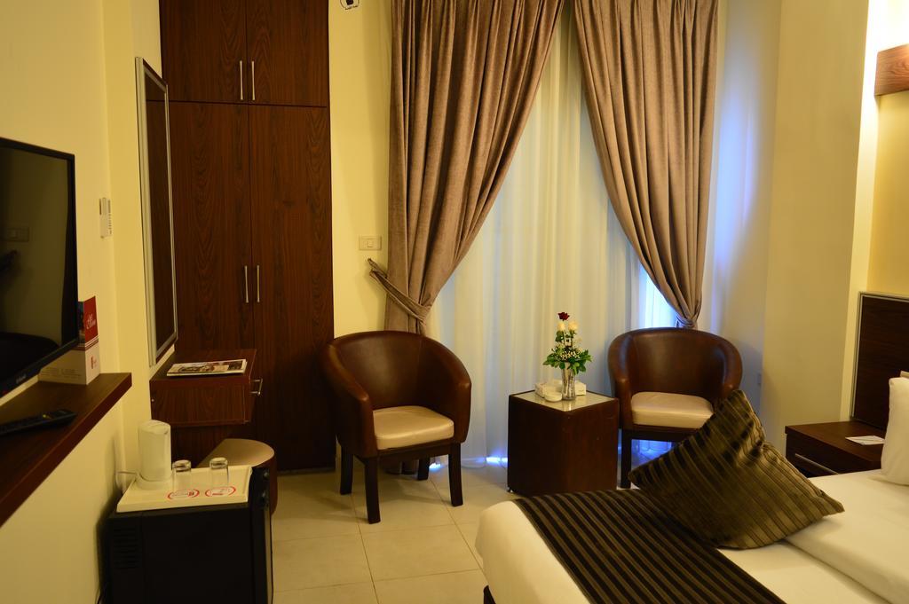 Ream Hotel Амман Номер фото