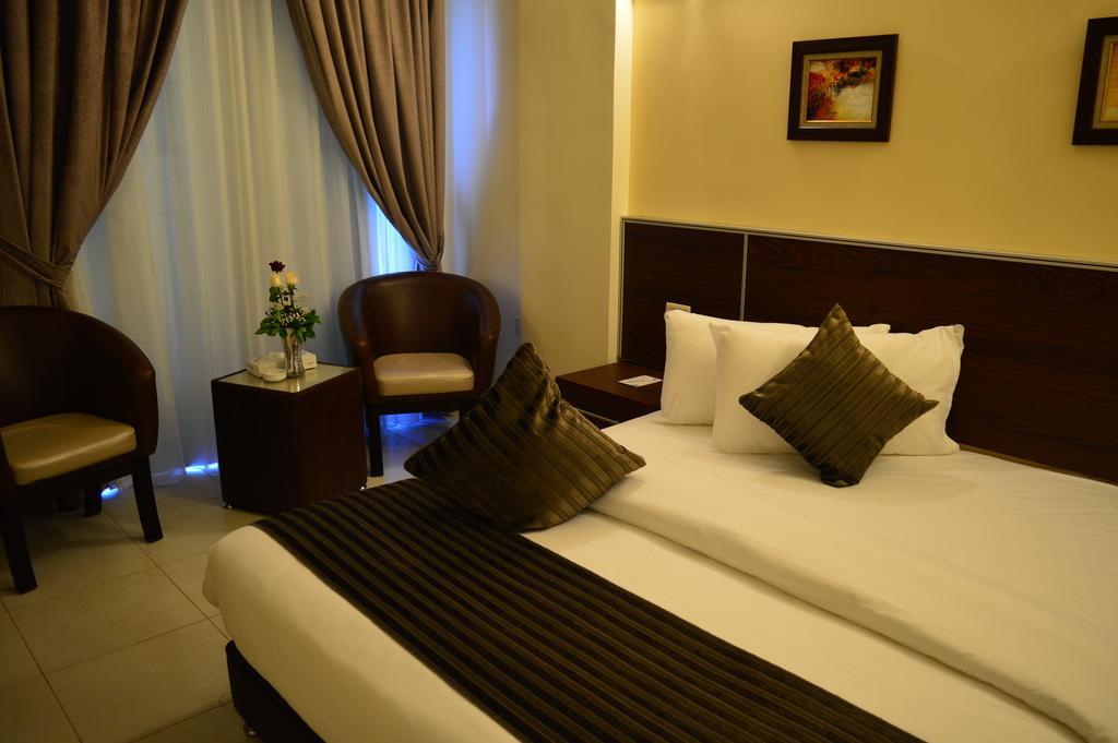 Ream Hotel Амман Номер фото