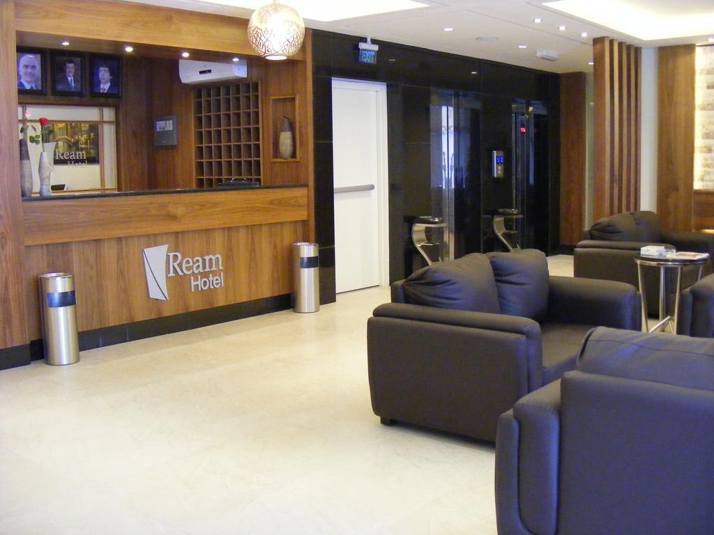 Ream Hotel Амман Екстер'єр фото