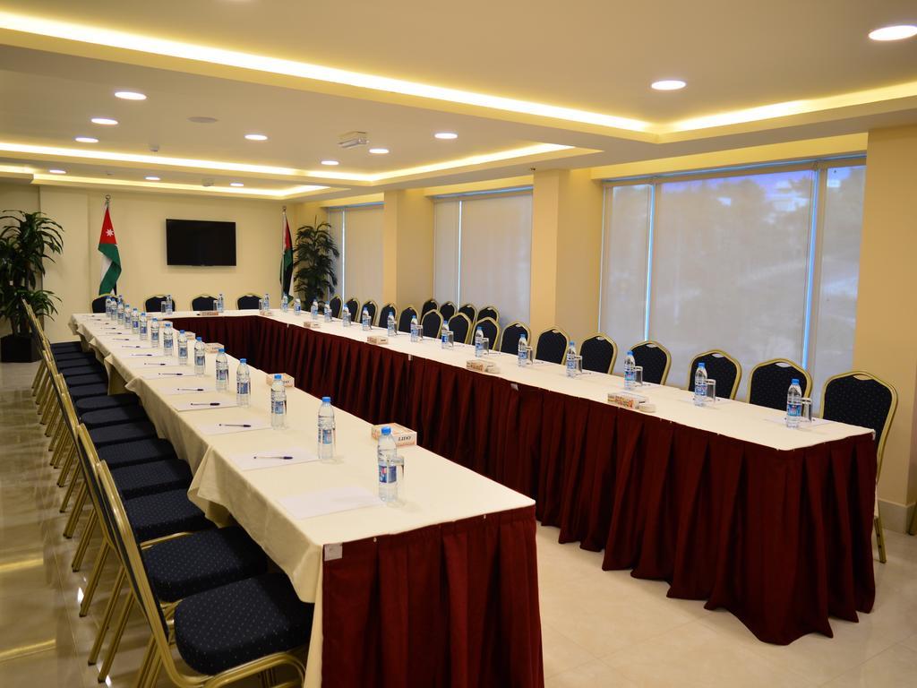 Ream Hotel Амман Екстер'єр фото
