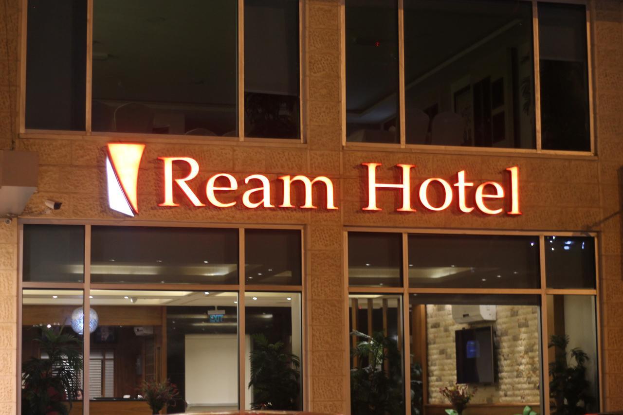 Ream Hotel Амман Екстер'єр фото